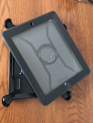 Otterbox Black For Ipad 9 1/2 X 7 1/4 One Owner Rarely 4th Generation