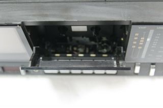 Rare 1986 Vintage LLOYDS Portable TV BOOMBOX AM/FM Cassette Black Red 3
