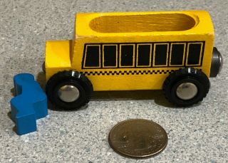Brio Vintage School Bus Yellow & One Kid Thomas Compatible Rare 100 Authentic