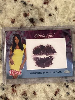 2014 Wwe Topps Chrome Alicia Fox Kiss Card Rare Kiss Shows Unlike Most