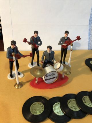 Vintage Wilton Chicago Plastic Cake Topper Rare Beatles Look - A - Like Figures