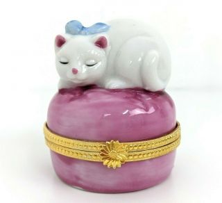 Vintage Takahashi Sleeping Kitty Cat Hinged Trinket Pill Box - Pink White Rare
