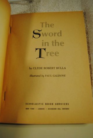 Rare The Sword In The Tree Clyde Robert Bulla 1968 Scholastic Book 3rd printing 3