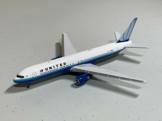 Very Rare Color Big Bird 1/400 United Airlines B767 - 300 Oc Eg Gemini Aeroclassic