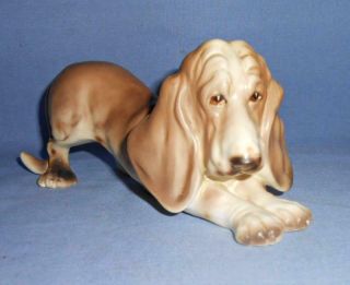 Rare Vintage 1950s Ucagco Boswell Basset Hound Dog Play Stance China Figurine