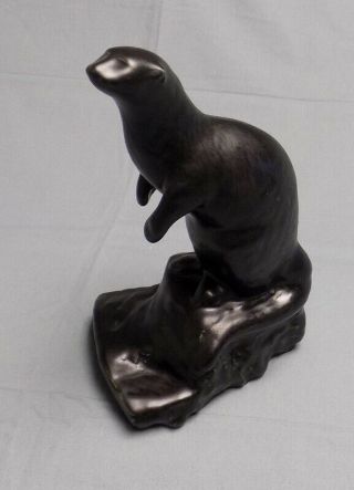 Vintage Rare Blue Mountain Pottery Otter Dull Black Glaze Wildlife Series 1985