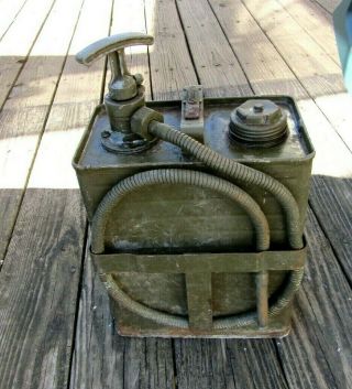 Rare Vintage Us Army Military 2.  5 Gal Oil Can With Pump