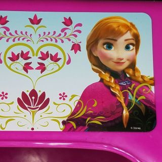 Disney Frozen Sisters Plastic Step Stool / Safety Step For Toddlers Rare