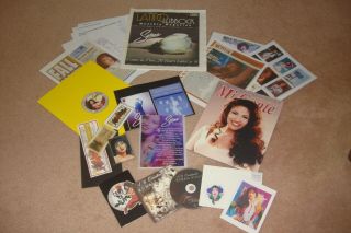 Selena Quintanilla Perez - Mi Gente Mag,  Selena Series,  Rare Paper & Freebies