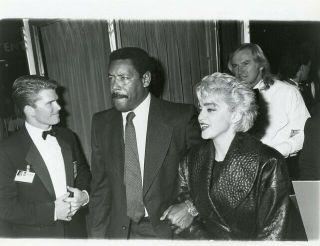 Madonna And Bodyguard Clay Taves Rare 1986 Press Photo