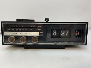 Vintage Rare Solid State Gruen Guild Flip Alarm Clock Radio Am/fm Gcr 240