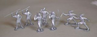 Marx 60 Mm Robin Hood Figures - Rare Silver