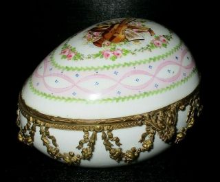 Antique Sevres French Porcelain Hand Painted Egg Trinket Box Circa 1768