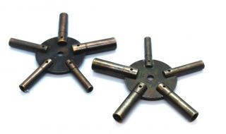 Set Of 2 Clock Winding Keys - Antique Bronze Spider Star Pair - Odd And Even