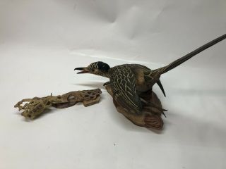 Boehm Porcelain Bird Figurine " Roadrunner With Horned Toad " (493) Ltd Edition