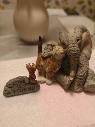 Tuskers Elephant Henry Love Is A Friend 90849