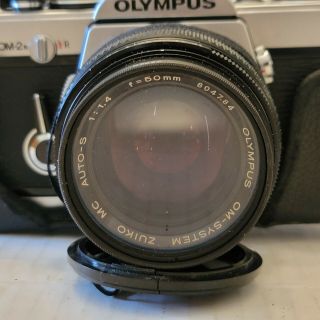 Vintage Olympus OM - 2N 35mm SLR Film Camera G Zuiko 50mm F1.  4 Japan Near 3