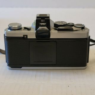 Vintage Olympus OM - 2N 35mm SLR Film Camera G Zuiko 50mm F1.  4 Japan Near 5