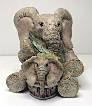 Tuskers Elephant Henry Squeaky 90800 Hand Painted Year 2000
