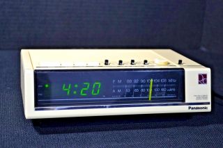 Panasonic Rc - 6050 Alarm Clock Radio Am Fm Digital Rare White Color