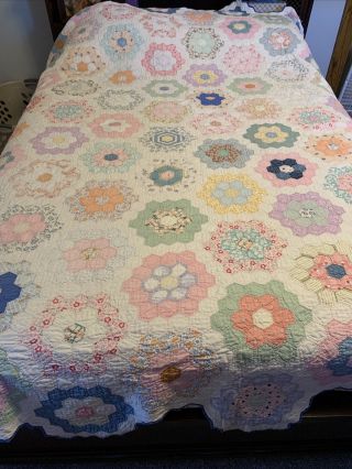 Vintage Hexagon Grandmother’s Flower Garden Quilt 90”x80” Antique Hand Stitched