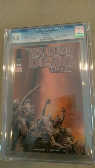 Walking Dead Weekly 1 Cgc 9.  8 Limited Convention Edition