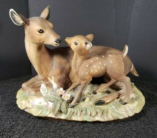 Vintage Homco Masterpiece Porcelain Mother Doe And Fawn Deer Figurine