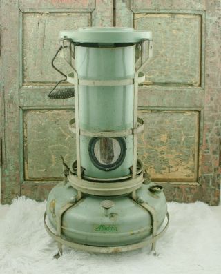 Vintage Aladdin Enameled Kerosene Oil Heater Stove Burner Cooker