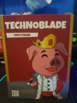 Technoblade 47 Youtooz Collectable Vinyl Figure (rare) Code Unscratched