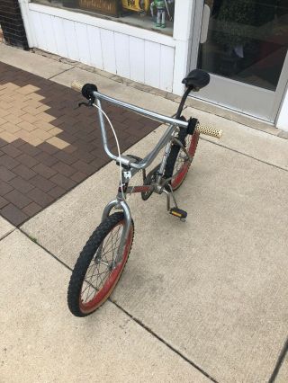 Vintage Huffy Racing Challenger Bmx Bike Silver With Red Rimmed Wheels Racing
