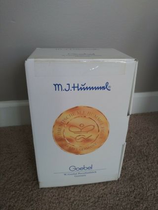 Vtg M.  J Hummel Goebel Figure Empty Box With Inside Protective Foam & Certificate