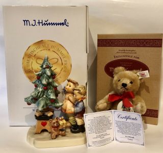 Hummel Figurine " Wonder Of Christmas " 2015 W/steiff Bear