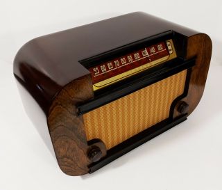 Old Antique Wood Truetone Vintage Tube Radio - Restored Deco Table Top