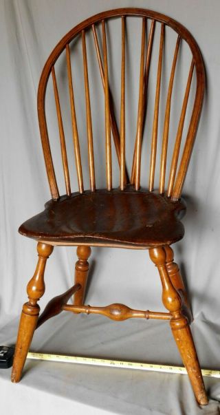 Antique Windsor Chair Brace Back Bow 9 Spindles Ca.  1785 American Maple Ash Oak