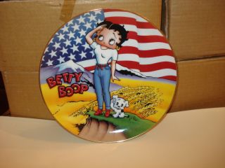 The Danbury Collector Plate Betty Boop Stars & Stripes Forever