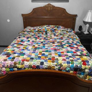 Vintage Yoyo Quilt Hand Sewn 67 X 97 Bed Cover Multicolor Fabric