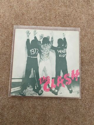 The Clash - Near 7” White Riot / 1977