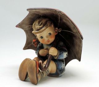 Goebel Hummel Umbrella Girl Figurine,  Tm4 Mold 152/0b