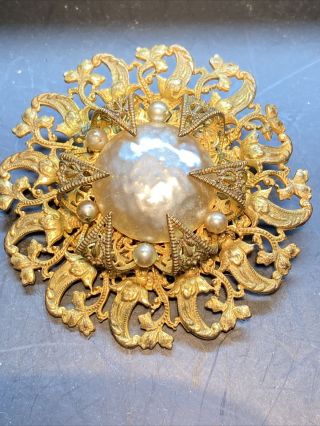 Rare Vintage Signed Miriam Haskell Gold Tone Filigree Pearl Brooch Pin