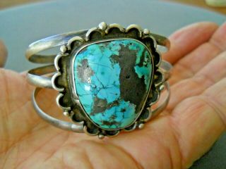 Vintage Native American Indian Navajo Turquoise Sterling Silver Cuff Bracelet 6