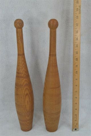 Old Exercise Workout Wooden Indian Clubs Dumbbells Matched 2.  4/1.  2 Pair Pounds