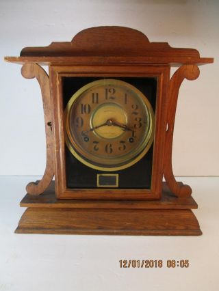 Ingraham Oak Mission 8 Day Kitchenette / Mantel Clock 14 " X13 " X4 " Does Not Work
