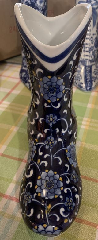 Ceramic Blue And White Victorian Boot Decorative Vase Planter 7 1/2” Tall
