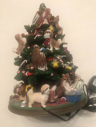 The Danbury Shih Tzu Christmas Tree