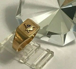 Vintage 14k Solid Gold Masonic Freemason Ring Solid 8.  25 And 6.  3g