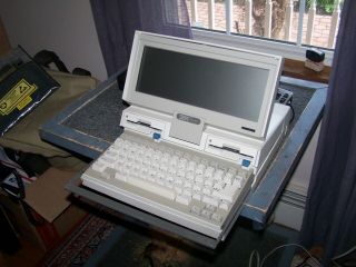 Vintage Ibm 5140 Pc Convertible Laptop - Estate