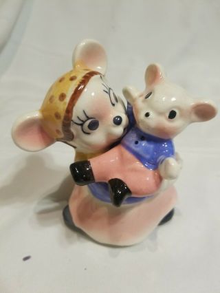 Vintage Mom Mouse & Baby Mouse Salt And Pepper Shakers Porcelain