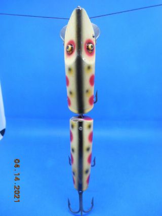 Heddon 7350s Ge Giant Jointed Vamp Spotted Color Strawberry