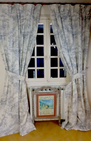 Vintage French Blue Pure Cotton Toile De Jouy Lined Curtains & Tiebacks 2.  4m L