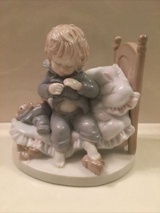 Dolfi Made In Italy Lisa Martin Figurine - Child At Bedtime Hand Painted 151